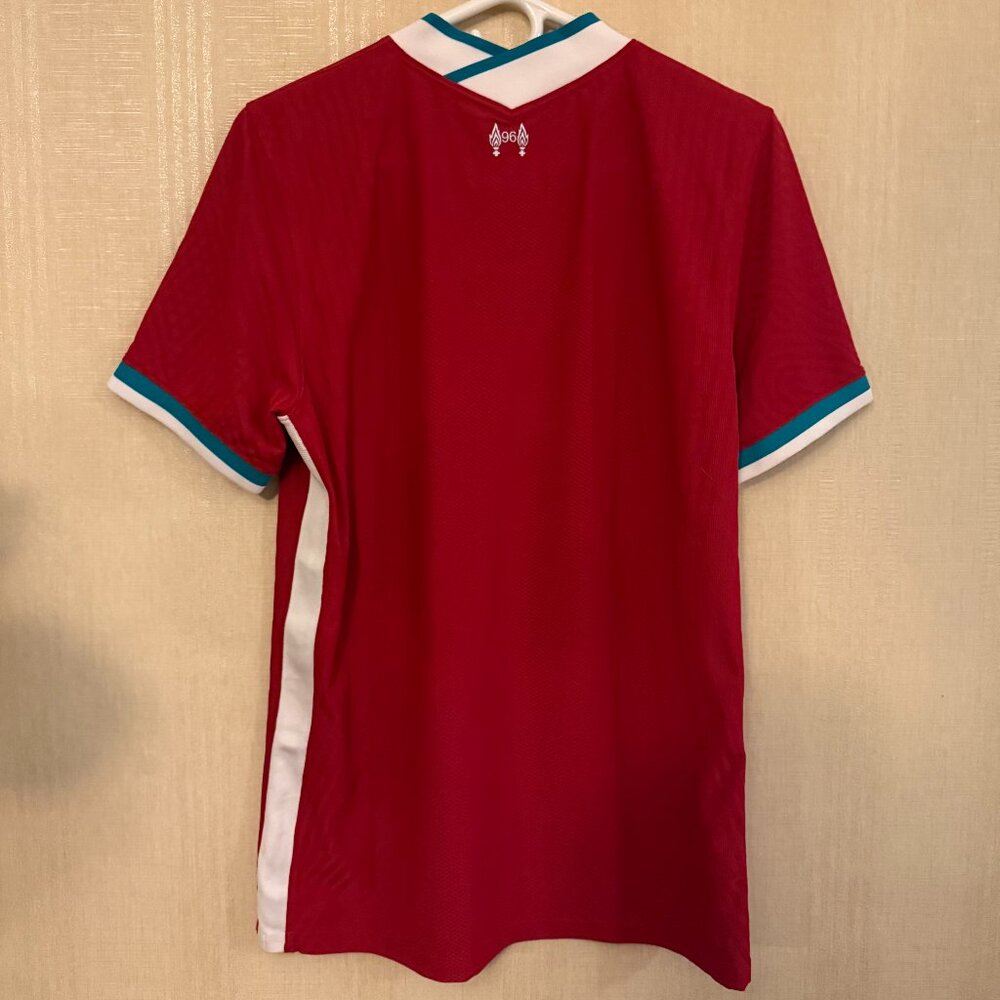 Nike Dri-Fit Liverpool FC 2020/21 Authentic Home Jersey - Picture 2 of 3